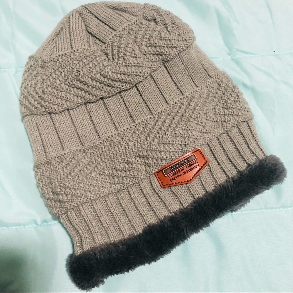 Hindawi Cable Knit Lined Beanie SOFT